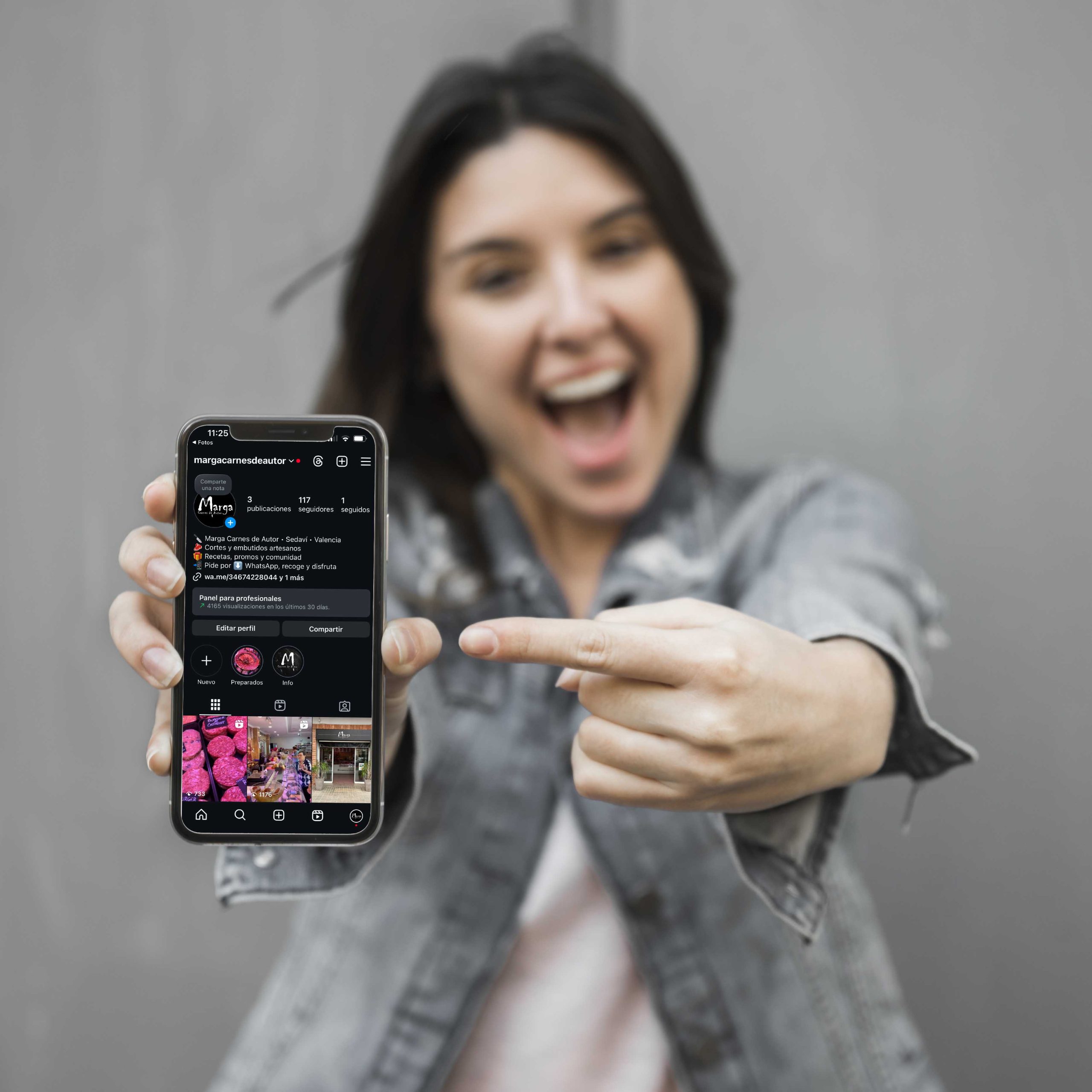 Post en redes sociales de Marga Carnes de Autor con productos frescos y diseño gráfico alineado con la estrategia de marca.