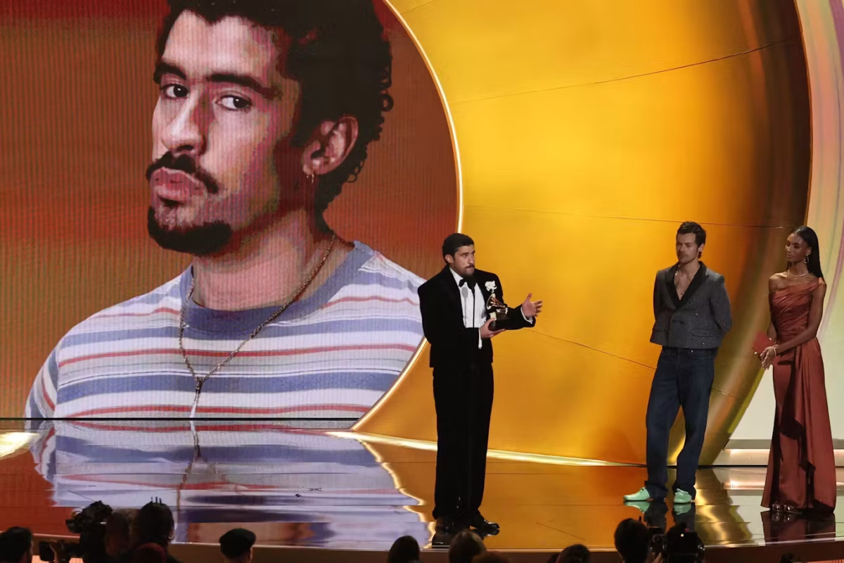 Bad Bunny como ejemplo de estrategia de marca y visibilidad en redes sociales más allá del algoritmo